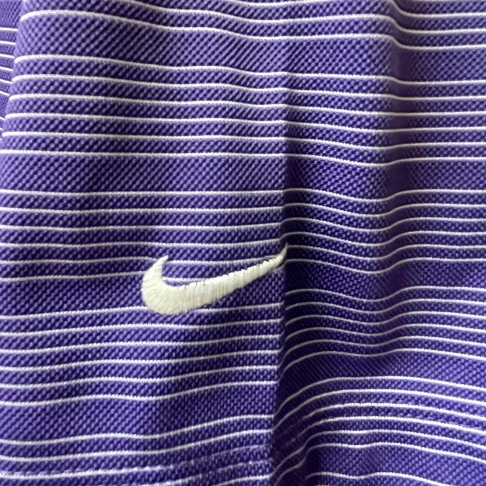 NikeGolf Men's Dri Fit Polo Size L Purple/White Stripe‎ Short Sleeve